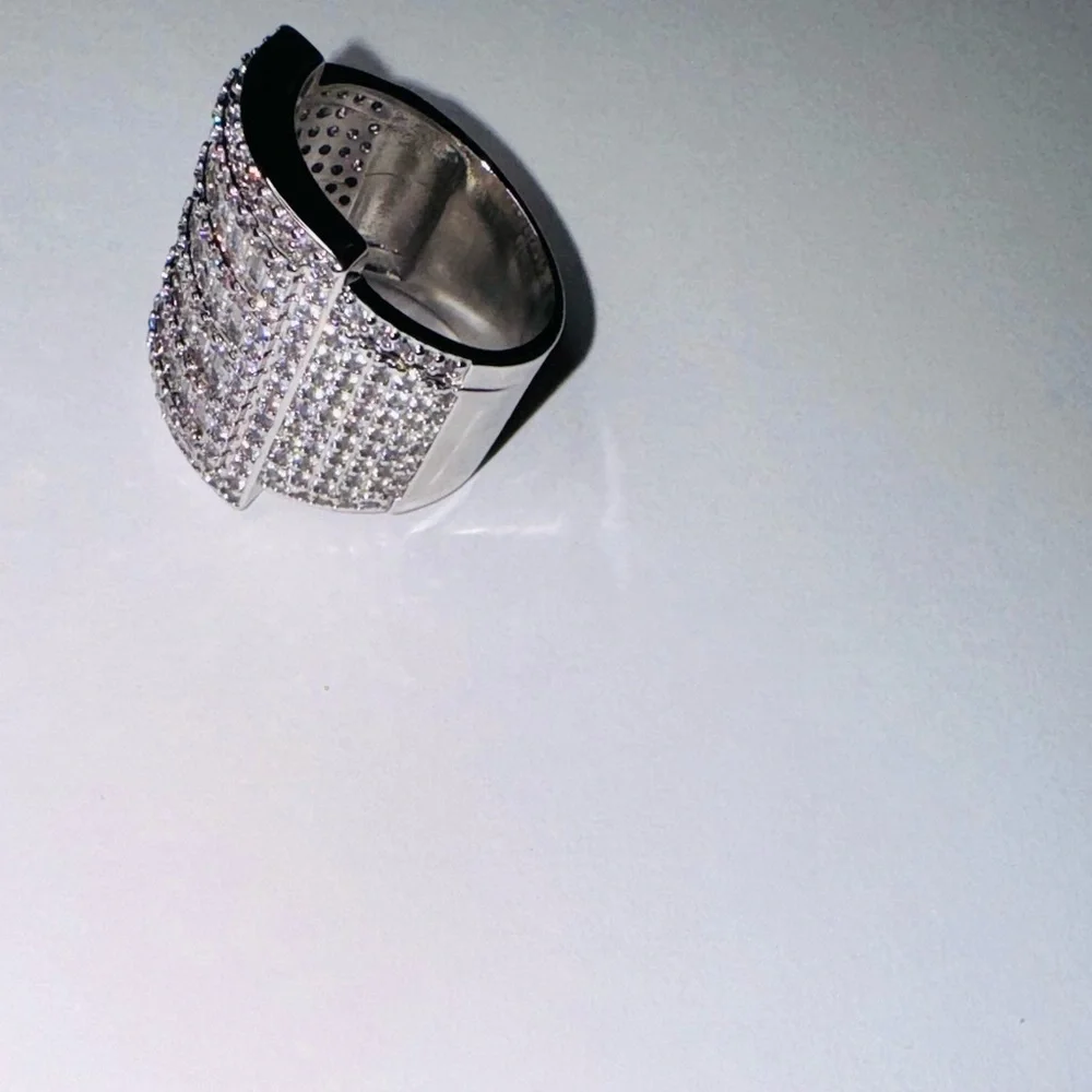Silver Statement Ring with Clear  CZ Stones - Picture 4 of 6
